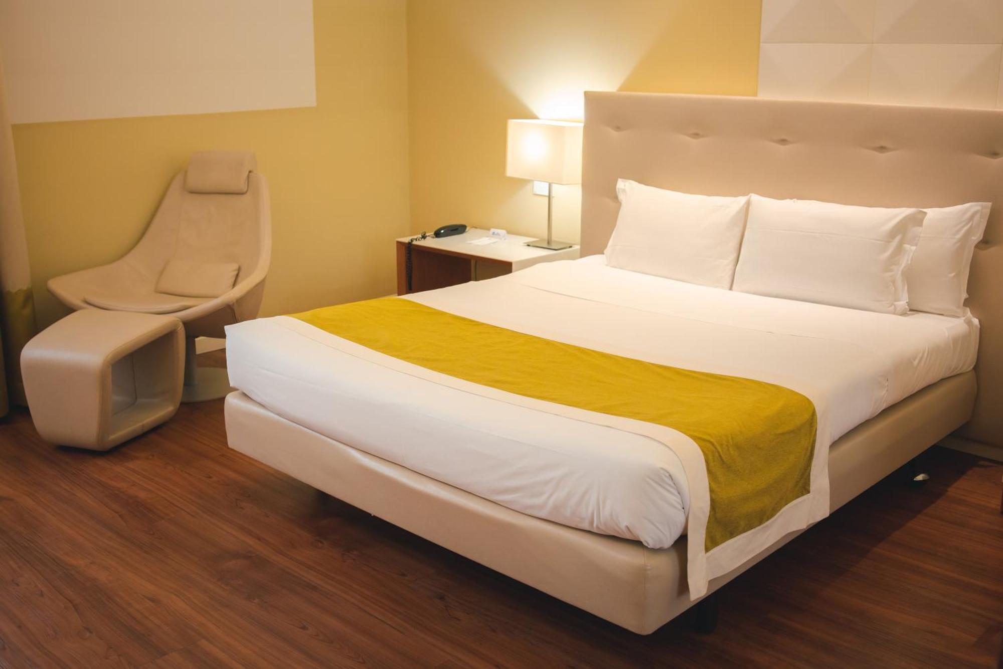 Best Western Mirage Hotel Fiera Paderno Dugnano Exteriör bild