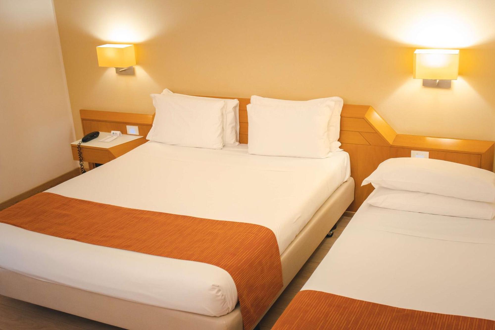 Best Western Mirage Hotel Fiera Paderno Dugnano Exteriör bild